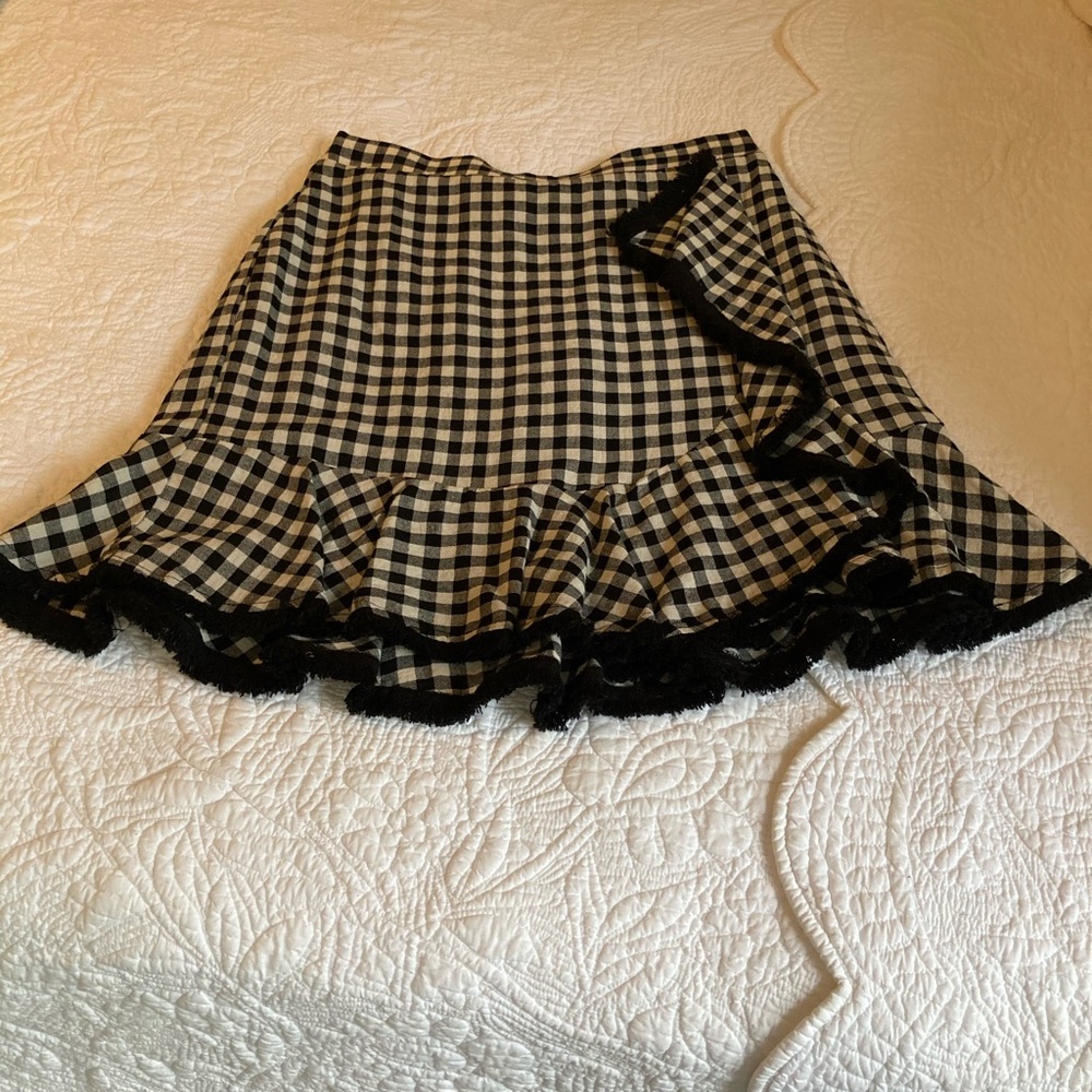 🛍 Moon River Checkered Black & White Mini Skirt 🛍